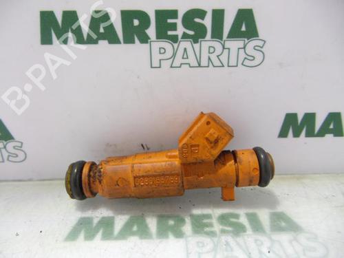 injector-alfa-romeo-156-932_-1997-1998-1999-2000-2001-2002-2003-2004-2005-31386358 main image
