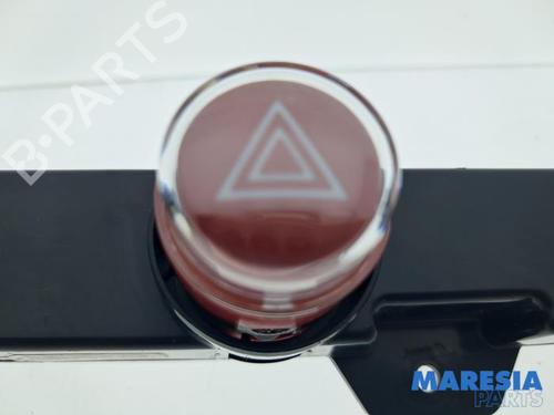 Warning switch FIAT 500 C (312_) 0.9 (312AG1A) | BP38459337I22 - Image 3