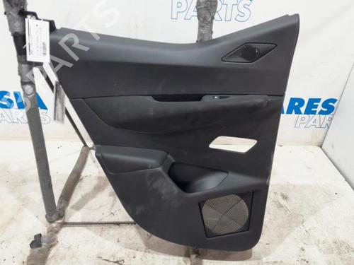 Guarnecido trasero izquierdo DS DS 3 / DS 3 CROSSBACK (UR_, UC_, UJ_) 1.2 PureTech 130 (URHNSS) (131 hp) 31391653