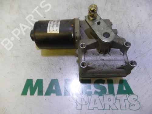 Used Front wiper motor PEUGEOT 307 (3A/C) 1.6 16V (109 hp) 31495700