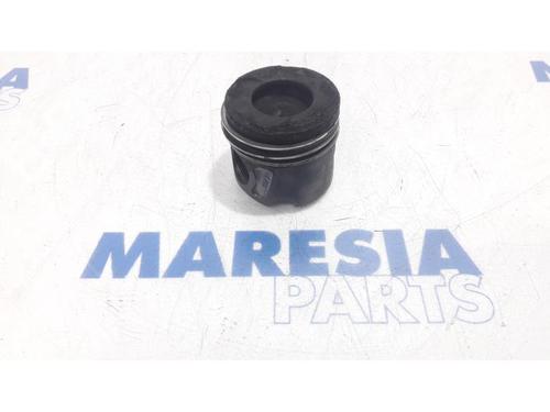 BP31467114O1 main image