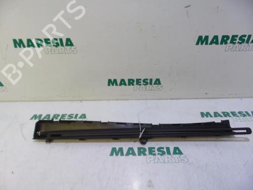 Used Left sun visor RENAULT GRAND SCÉNIC III (JZ0/1_) 1.6 16V (JZ0U) (109 hp) 31437680