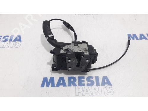 electronic-module-renault-scenic-iii-jz01_-2008-2009-2010-2011-2012-2013-2014-2015-2016-31426608 main image