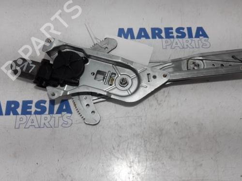 front-right-window-mechanism-renault-kangoo-express-fc01_-1997-31416965 main image