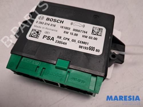 Used Electronic module OPEL CROSSLAND X / CROSSLAND (P17, P2QO) 1.2 (83 hp) 31511879