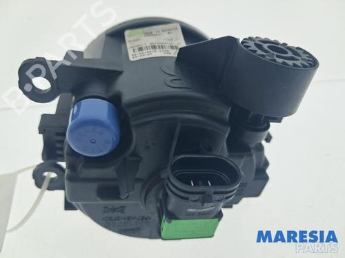 Right front fog light RENAULT KADJAR (HA_, HL_) 1.2 TCe 130 (HLMR) | BP39690219C31 - Image 4
