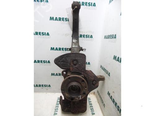 Used Left front steering knuckle ALFA ROMEO 156 (932_) 2.0 16V T.SPARK (932A2) (155 hp) 31512833