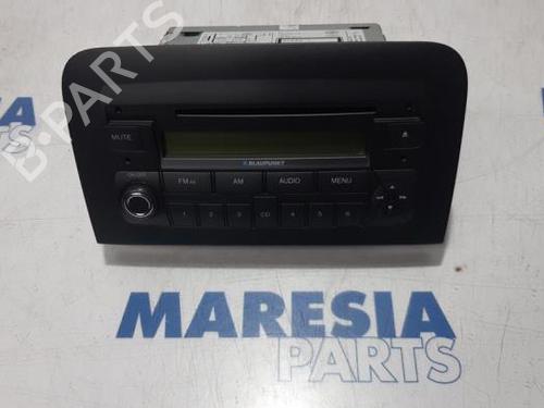 Used Radio FIAT CROMA (194_) 2.2 16V (147 hp) 31467032