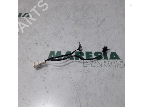 Used Electronic sensor PEUGEOT 307 CC (3B) 2.0 16V (140 hp) 31466853