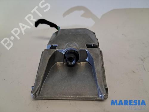 Used Camera PEUGEOT 2008 II (UD_, US_, UY_, UJ_, UR_, UC_) e-2008 (UKZKXZ) (136 hp) 31531069