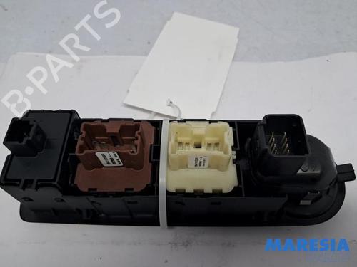 Switch RENAULT CLIO IV (BH_) 0.9 TCe 90 (BHNF, BHMA, BHMH, BHJK, BHJR) | BP31481867I30 