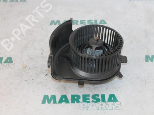Used Heater blower motor RENAULT SCÉNIC II (JM0/1_) 1.9 dCi (JM0G, JM12, JM1G, JM2C) (120 hp) 31456480