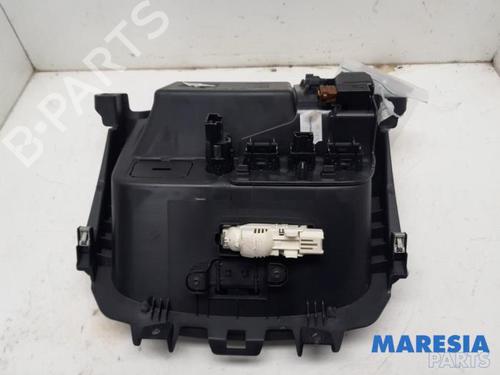 Glove box CITROËN C4 Picasso II 1.6 THP 155 | BP31527923C95