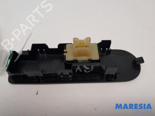 Switch RENAULT CLIO IV (BH_) 1.2 TCe 120 (BHM0) | BP31434529I30