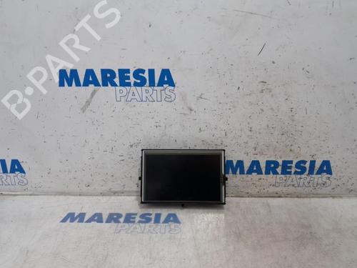 Used Display monitor RENAULT CLIO IV Grandtour (KH_) 1.5 dCi 90 (KHN3, KHN4) (90 hp) 31424936