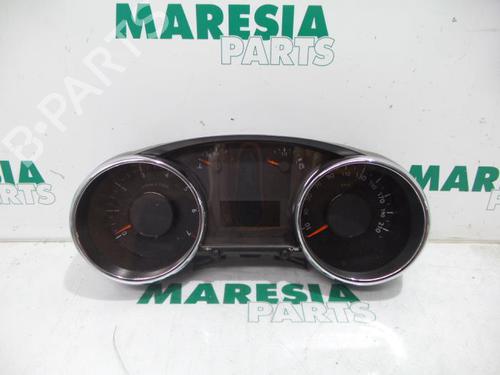 Used Instrument cluster PEUGEOT 5008 (0U_, 0E_) 1.6 16V (156 hp) 31461433