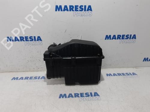 Used Air filter box CITROËN C3 II (SC_) 1.2 VTi 82 (82 hp) 31518824