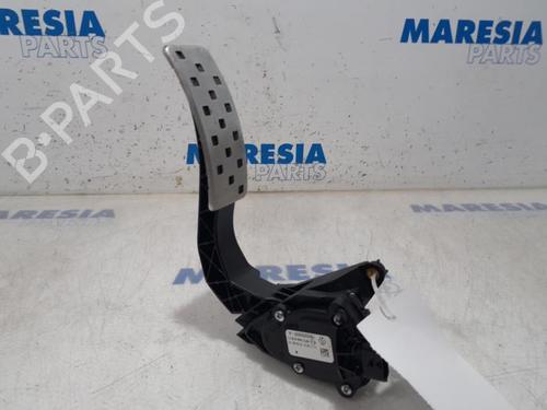 Used Electronic module RENAULT CLIO IV (BH_) 1.2 TCe 120 (BHM0) (120 hp) 31446976