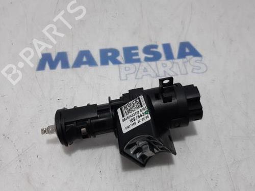 Used Ignition barrel FIAT PANDA (169_) 1.2 (169.AXB11, 169.AXB1A) (60 hp) 31490572