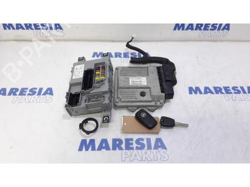 Used Engine control unit (ECU) FIAT FIORINO Box Body/MPV (225_) 1.3 D Multijet (225BXD1A, 225BXB1A, 225BXB11) (75 hp) 31454886