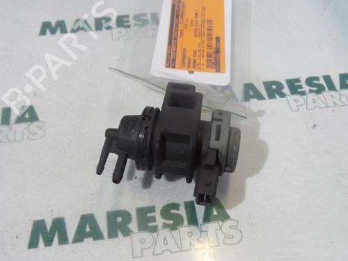 Used Electronic sensor RENAULT GRAND SCÉNIC II (JM0/1_) 1.5 dCi (JM1E) (106 hp) 31504175