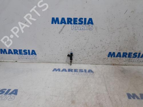 Used Injector RENAULT CLIO IV (BH_) 0.9 TCe 90 (BHNF, BHMA, BHMH, BHJK, BHJR) (90 hp) 31501998