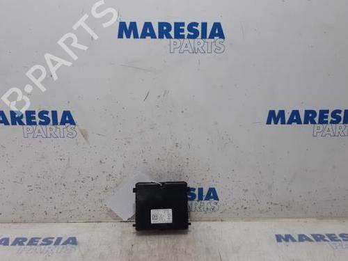 Módulo eletrónico RENAULT ZOE (BFM_) ZOE (88 hp) 31524433