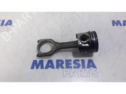 andre-peugeot-partner-box-bodympv-2008-31444168 main image