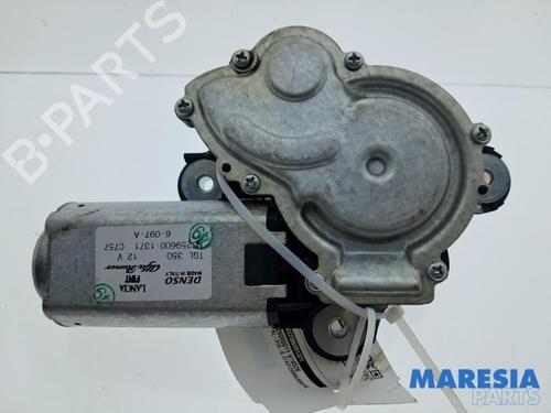 Used Rear wiper motor Rear wiper motor FIAT 500 (312_) 0.9 (312AXN1A) (80 hp) 32746176 32746176