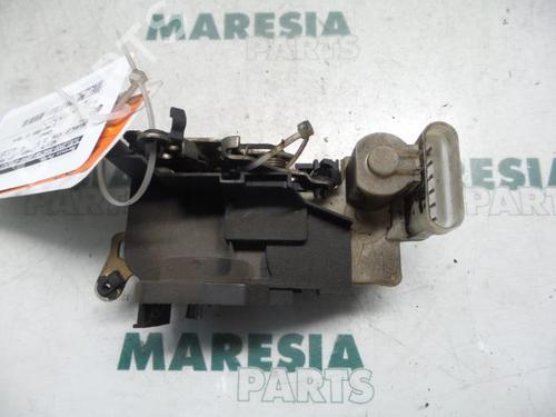 electronic-module-fiat-punto-188_-1999-2000-2001-2002-2003-2004-2005-2006-2007-2008-2009-2010-2011-2012-31392533 main image