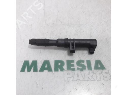 Used Ignition coil RENAULT GRAND SCÉNIC II (JM0/1_) 2.0 (135 hp) 31495582