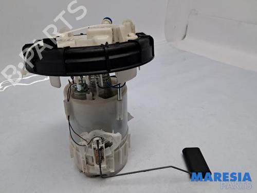 Used Fuel pump PEUGEOT 208 I (CA_, CC_) 1.2 VTI 82 (82 hp) 31460542