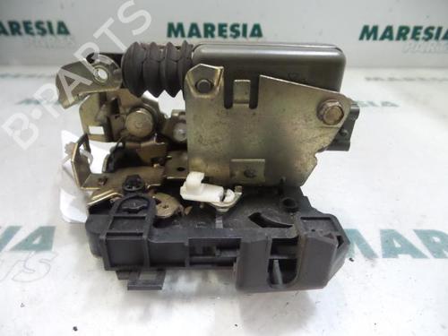 electronic-module-renault-clio-ii-bb_-cb_-1998-1999-2000-2001-2002-2003-2004-2005-2006-2007-2008-2009-2010-2011-2012-2013-2014-2015-2016-31509984 main image