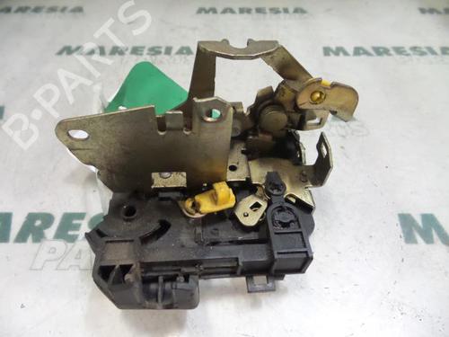 Used Electronic module Electronic module RENAULT CLIO II (BB_, CB_) 1.9 D (B/CB0E, BB0J) (64 hp) 31457631 31457631
