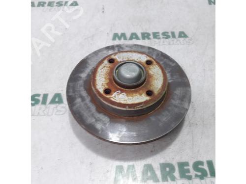 Used Right rear steering knuckle Right rear steering knuckle PEUGEOT 208 I (CA_, CC_) 1.6 HDi (92 hp) 31435991 31435991