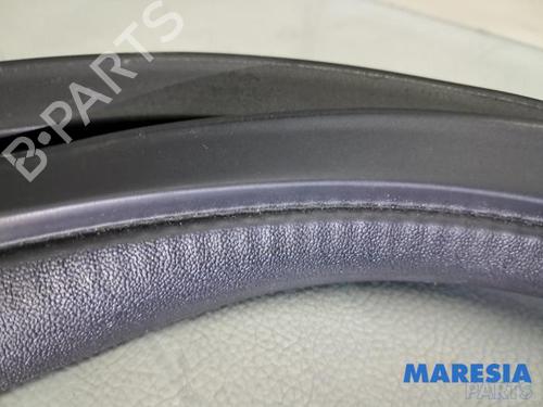 Gummiliste PEUGEOT 108 1.0 VTi 72 | BP31409968C142