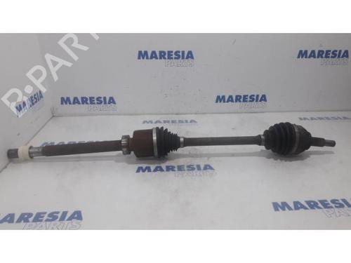 Used Right front driveshaft RENAULT TRAFIC III Van (FG_) 1.6 dCi 115 (FGMD) (116 hp) 31457553