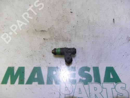 Used Injector RENAULT SCÉNIC I MPV (JA0/1_, FA0_) 2.0 16V (JA1B, JA1D, JA0C) (139 hp) 31514682