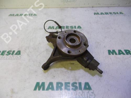 Used Right front steering knuckle PEUGEOT 307 SW (3H) 1.6 HDI 110 (109 hp) 31475809