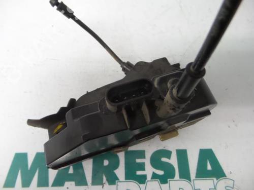 electronic-module-renault-megane-ii-estate-km01_-2003-2004-2005-2006-2007-2008-2009-2010-2011-2012-31413303 main image