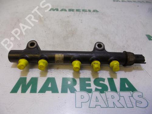 Used Injection rail PEUGEOT EXPERT Van (VF3A_, VF3U_, VF3X_) 1.6 HDi 90 8V (90 hp) 31448705