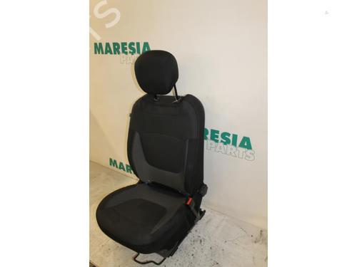 Right front seat RENAULT CAPTUR I (J5_, H5_) 0.9 TCe 90 | BP31501234C16 - Image 2