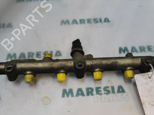 Used Injection rail LANCIA PHEDRA (179_) 2.2 JTD (179AXC1A) (128 hp) 31463987