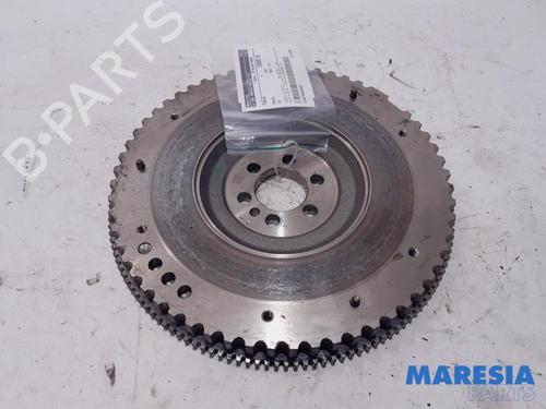 Used Flywheel RENAULT CLIO IV Grandtour (KH_) 0.9 TCe 90 (90 hp) 31514229