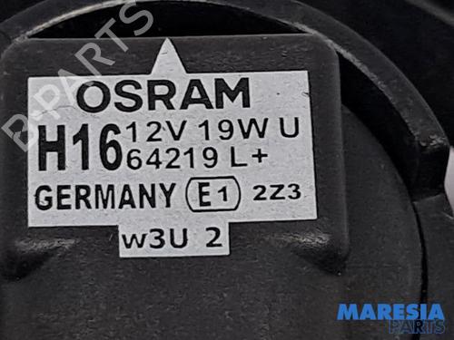 Right front fog light RENAULT CAPTUR I (J5_, H5_) 0.9 TCe 90 | BP31515666C31