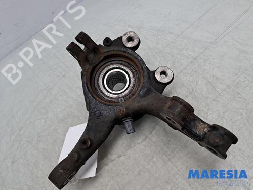 Used Right front steering knuckle PEUGEOT 2008 II (UD_, US_, UY_, UJ_, UR_, UC_) 1.2 PureTech 100 (USHNK) (101 hp) 32351608