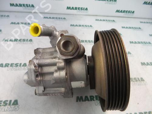 Used Steering pump LANCIA LYBRA (839_) 1.8 16V (839AXB1A, 839AXG1A) (131 hp) 31490103