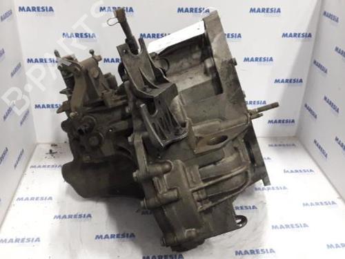 Gearbox RENAULT MEGANE II Saloon (LM0/1_) 1.9 dCi (LM0G, LM1G, LM2C) | BP31437176M3