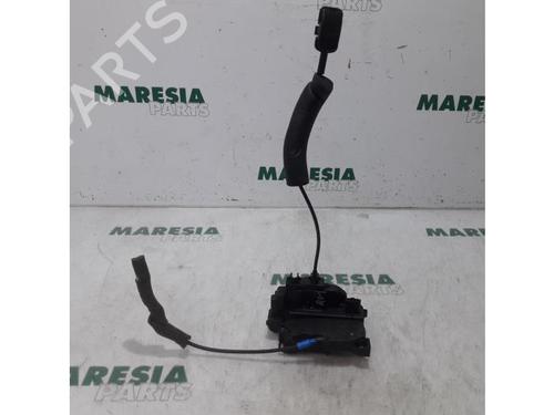 electronic-module-renault-megane-iii-grandtour-kz01-2008-2009-2010-2011-2012-2013-2014-2015-2016-31485454 main image