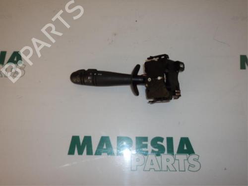 steering-column-stalk-renault-laguna-ii-bg01_-2001-2002-2003-2004-2005-2006-2007-31463790 main image